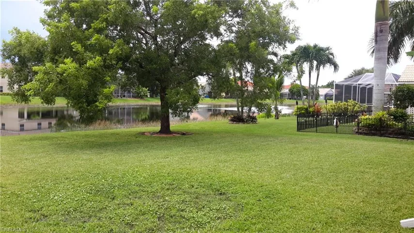 2054  Willow Branch Dr  , Cape Coral, FL 33991