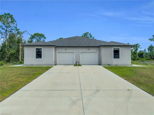 1054 Ainsworth St E, Lehigh Acres, Florida 33974