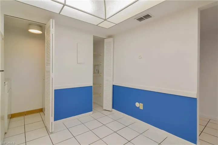 2067 W Lakeview  BLVD, North Fort Myers, FL 33903