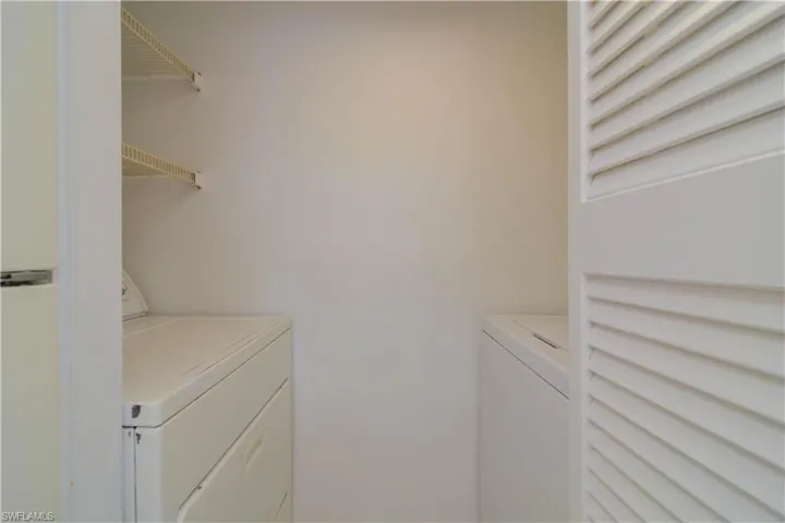2067 W Lakeview  BLVD, North Fort Myers, FL 33903