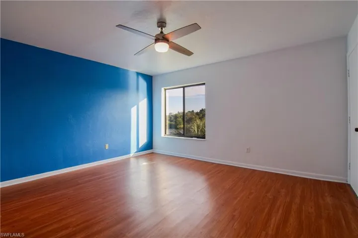 2067 W Lakeview  BLVD, North Fort Myers, FL 33903