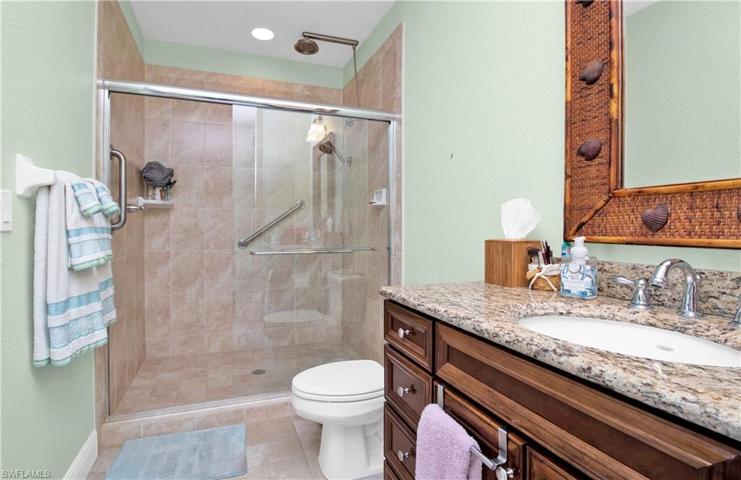 Ensuite bath with shower