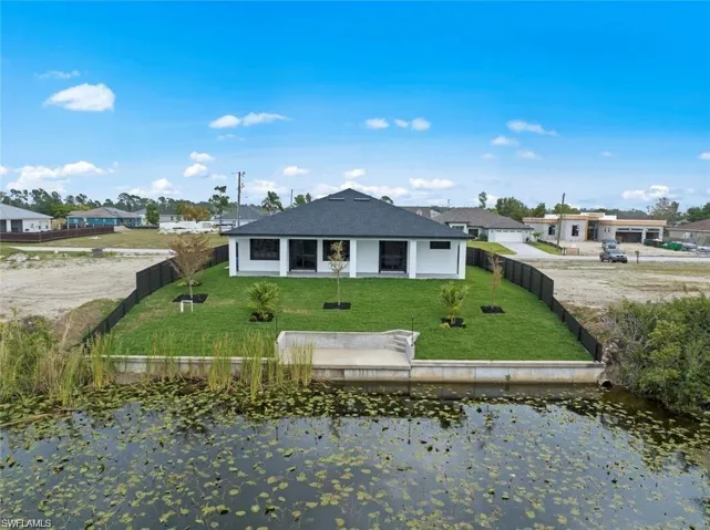 3222 Nw 4th Pl, Cape Coral Fl 33993