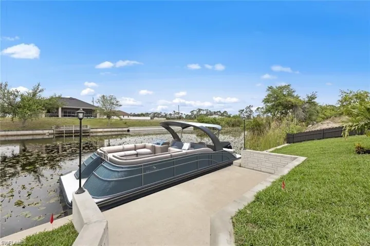 3222 Nw 4th Pl, Cape Coral Fl 33993