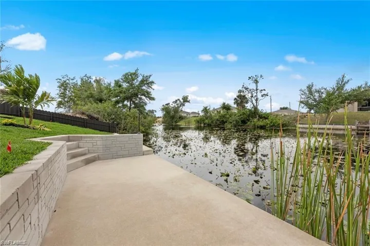3222 Nw 4th Pl, Cape Coral Fl 33993