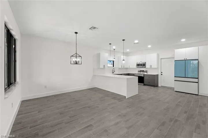 3222 Nw 4th Pl, Cape Coral Fl 33993