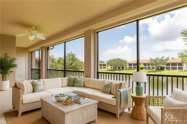 733  Regency Reserve  CIR, Naples, FL 34119