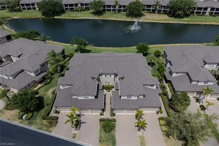 733  Regency Reserve  CIR, Naples, FL 34119