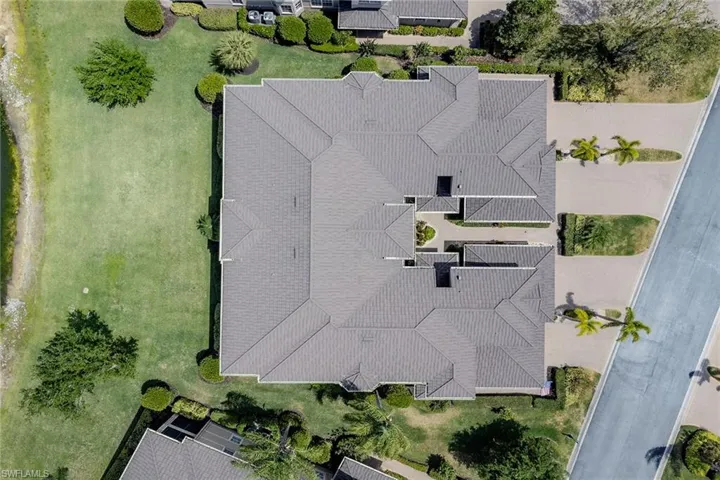 733  Regency Reserve  CIR, Naples, FL 34119
