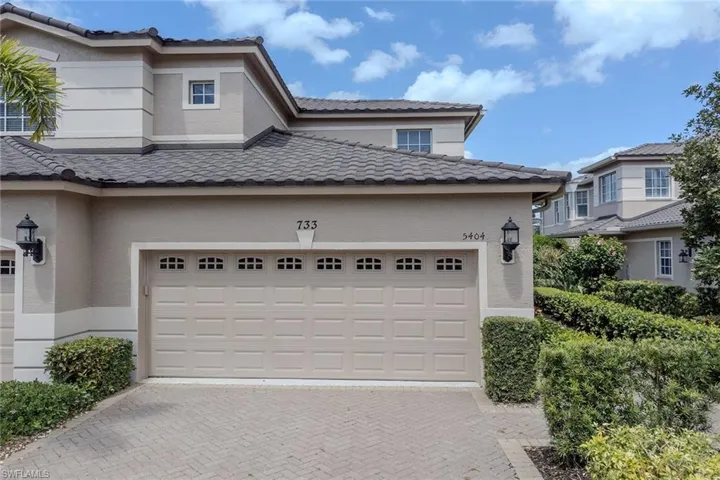 733  Regency Reserve  CIR, Naples, FL 34119