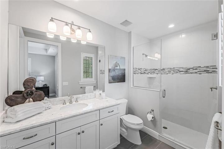 Guest Bath Ensuite 3