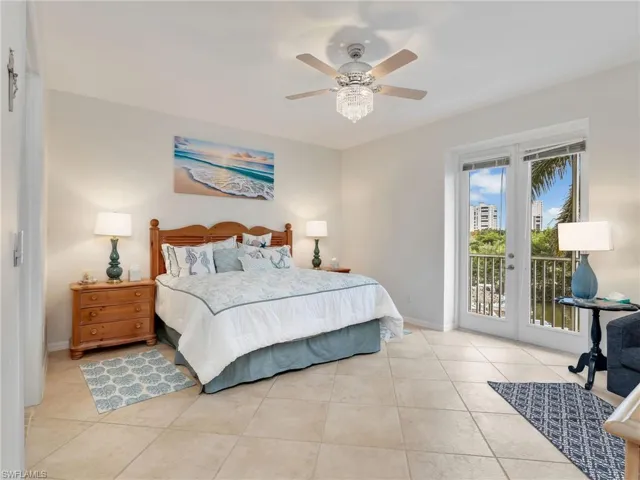 400 Flagship Dr 302, Naples, Florida 34108