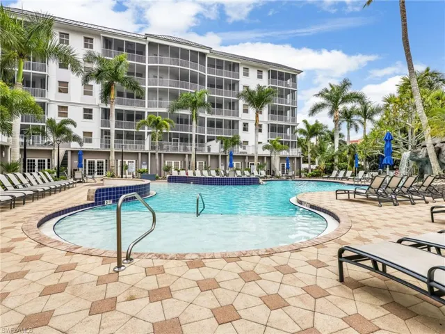 400 Flagship Dr 302, Naples, Florida 34108