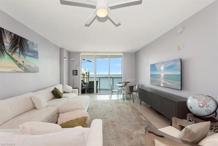 3000  Oasis Grand  BLVD, Fort Myers, FL 33916