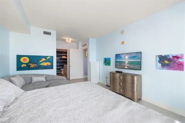 3000  Oasis Grand  BLVD, Fort Myers, FL 33916