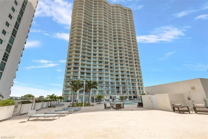 3000  Oasis Grand  BLVD, Fort Myers, FL 33916