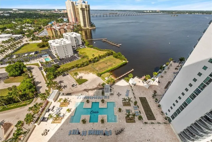 3000  Oasis Grand  BLVD, Fort Myers, FL 33916