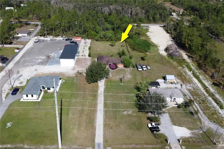 2915  47th NE AVE, Naples, FL 34120