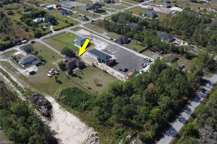 2915  47th NE AVE, Naples, FL 34120