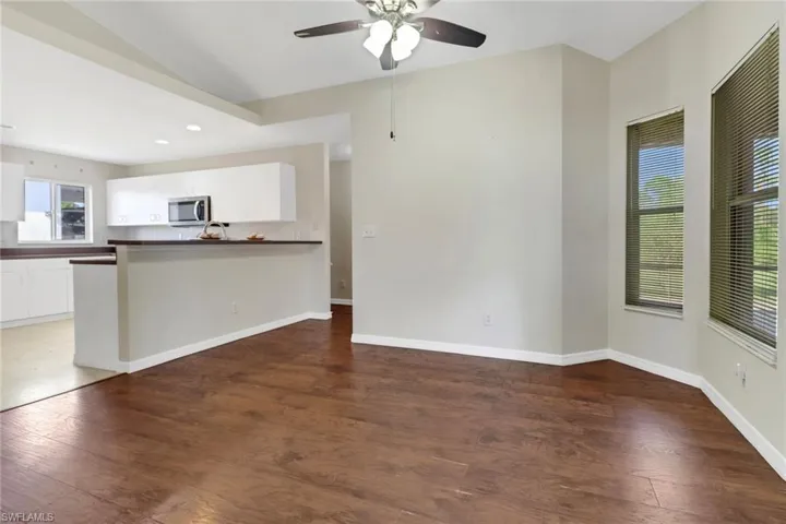 2915  47th NE AVE, Naples, FL 34120
