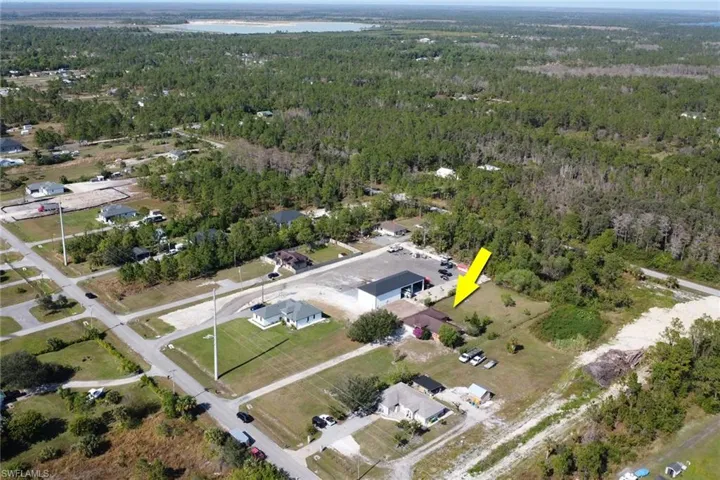 2915  47th NE AVE, Naples, FL 34120