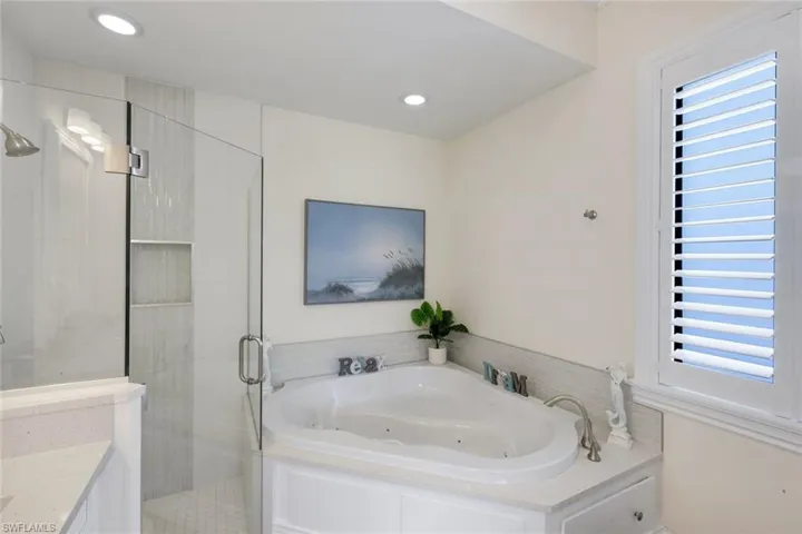 Master Bath Soaking Tub with Moldings