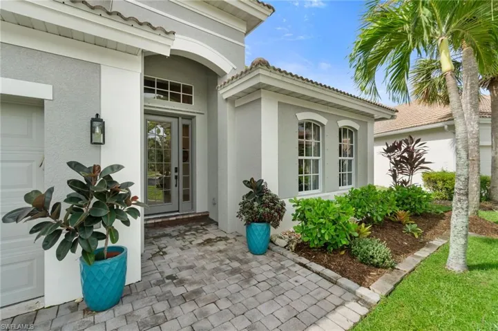 15586 Vallecas Ln, Naples Fl 34110