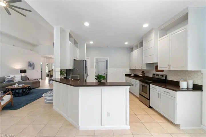 15586 Vallecas Ln, Naples Fl 34110