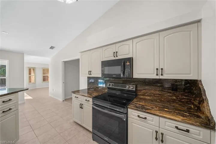 25161 Harborside Blvd, Punta Gorda, Florida 33955