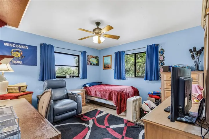 17161 Waters Edge Cir, North Fort Myers, Florida 33917