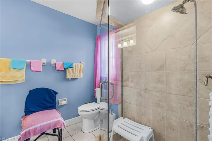 17161 Waters Edge Cir, North Fort Myers, Florida 33917