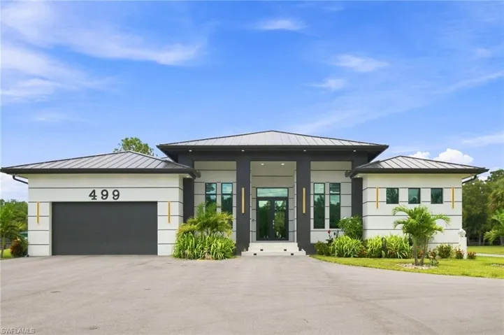 499 Golden Gate Blvd E, Naples, Florida 34120