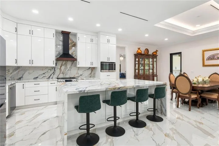 499 Golden Gate Blvd E, Naples, Florida 34120