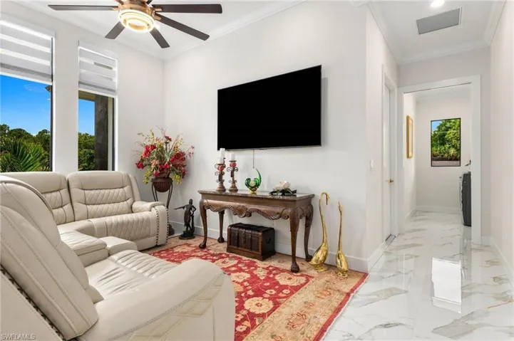 499 Golden Gate Blvd E, Naples, Florida 34120
