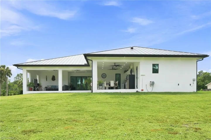 499 Golden Gate Blvd E, Naples, Florida 34120