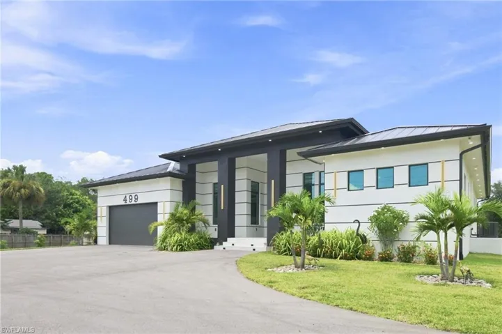 499 Golden Gate Blvd E, Naples, Florida 34120