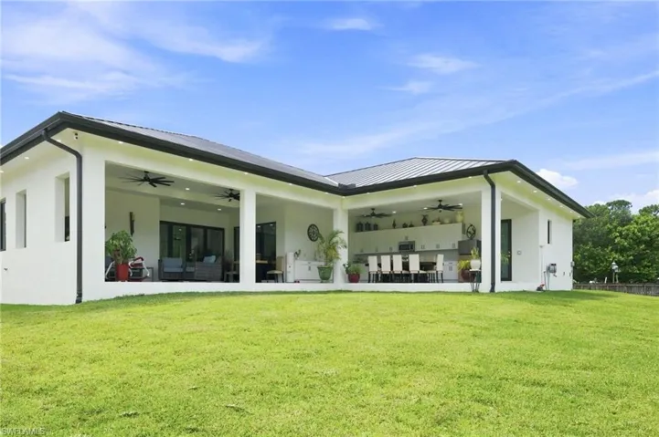 499 Golden Gate Blvd E, Naples, Florida 34120