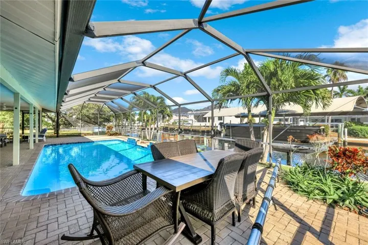 Entertainment Area on Lanai