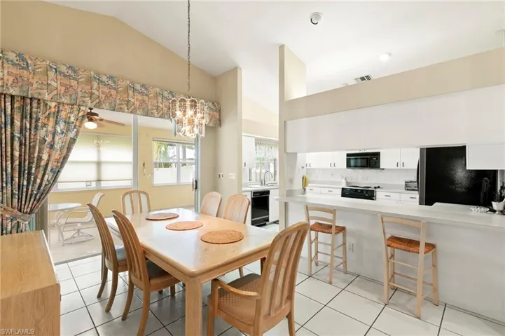 526 100th Ave N, Naples, Florida 34108