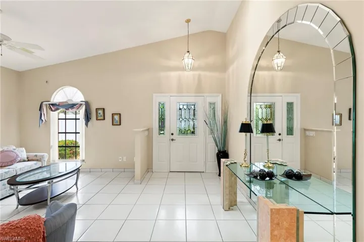 526 100th Ave N, Naples, Florida 34108