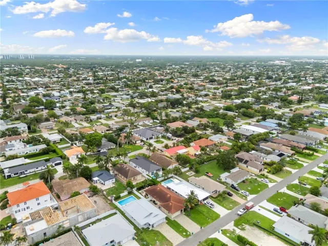 526 100th Ave N, Naples, Florida 34108