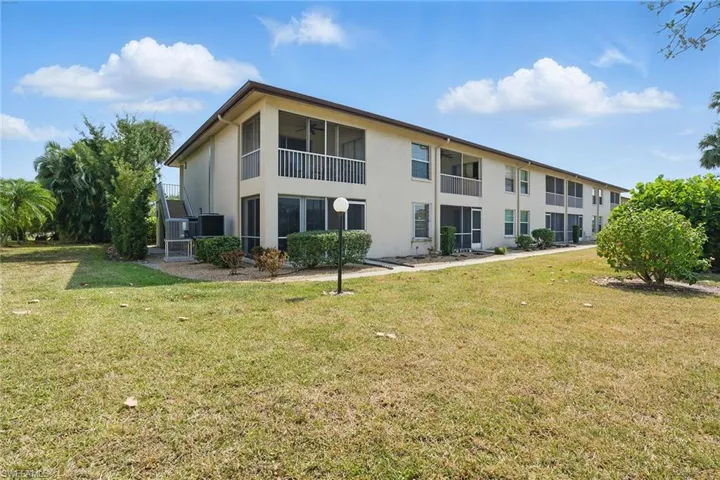 16251  Dublin  CIR, Fort Myers, FL 33908