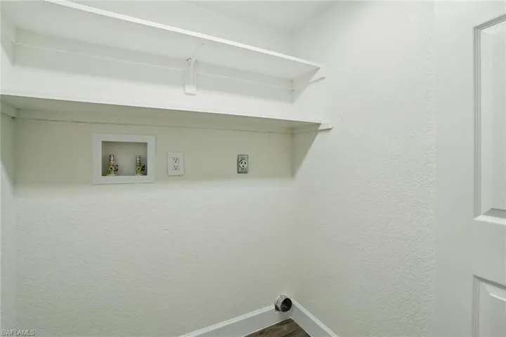 16251  Dublin  CIR, Fort Myers, FL 33908