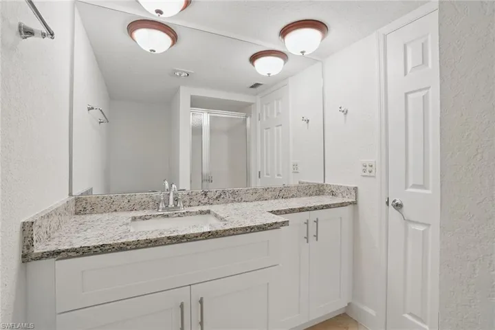 16251  Dublin  CIR, Fort Myers, FL 33908