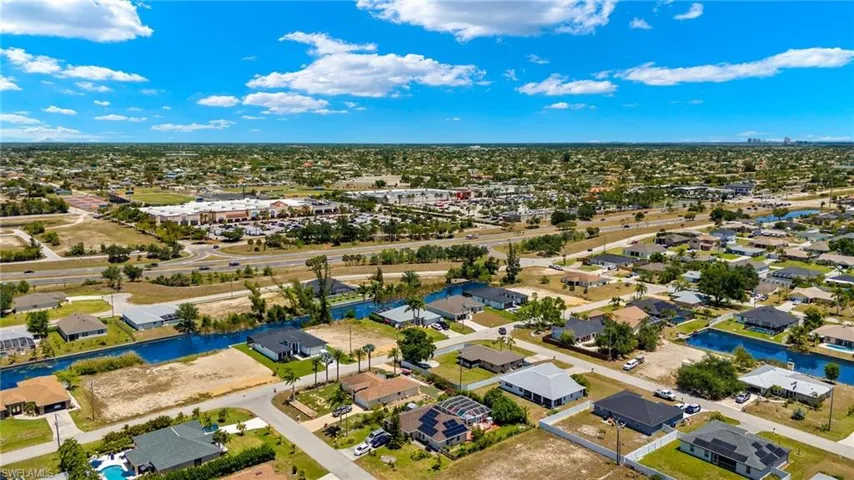 241 SW 26th  TER, Cape Coral, FL 33914