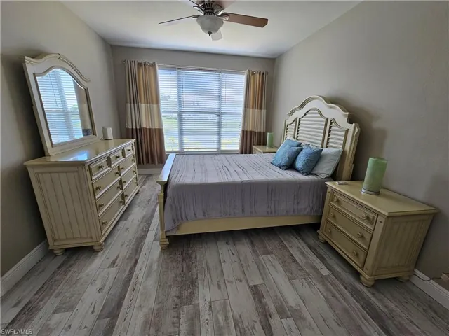 1380  Tiffany  LN, Naples, FL 34105
