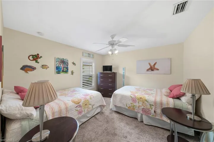2535 Belleville CT, CAPE CORAL FL 33991