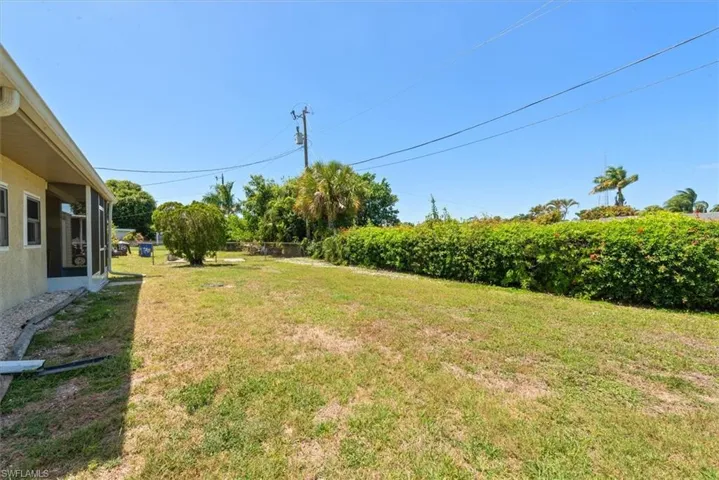 190 Brooks Rd, North Fort Myers, Florida 33917