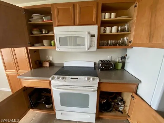 2668 Somerville Loop 804, Cape Coral, Florida 33991