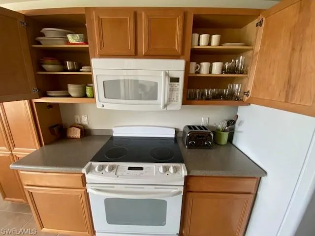 2668 Somerville Loop 804, Cape Coral, Florida 33991